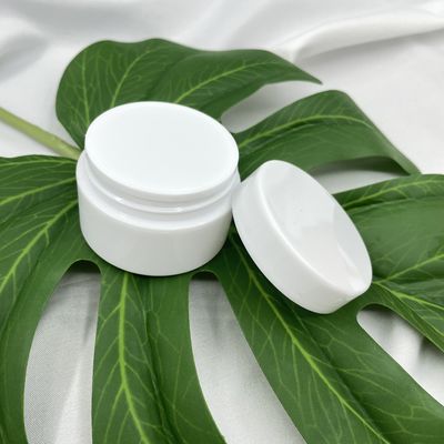 O curso ajustou frascos cosméticos plásticos metalizou recipientes que vazios do creme de cara 15g personalizou a cor