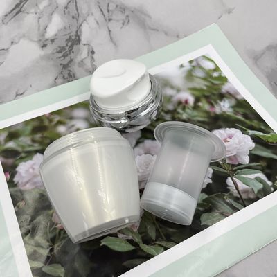 Os recipientes cosméticos 30g 50g do frasco mal ventilado substituível do creme da bomba personalizaram a cor
