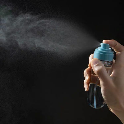 Pulverizador ultra fino 24 da névoa 410 dosagem dupla cosmética do fechamento 0.12ML com MS Cap